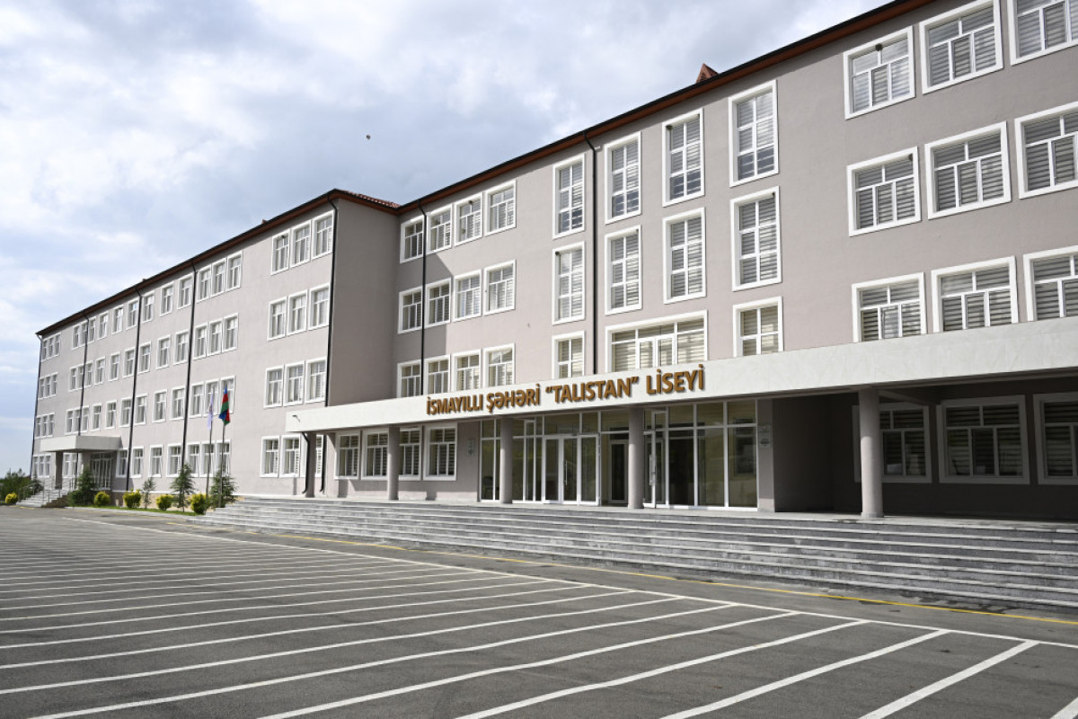 Le président Ilham Aliyev participe à l'inauguration du bâtiment du lycée « Talistan » dans la ville d'Ismayilli