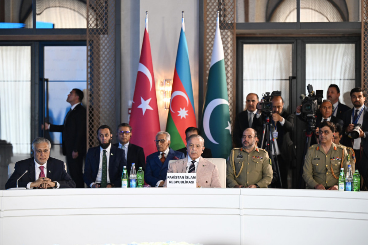 Un sommet trilatéral entre le président azerbaïdjanais, le président turc et le Premier ministre pakistanais débute à Latchine