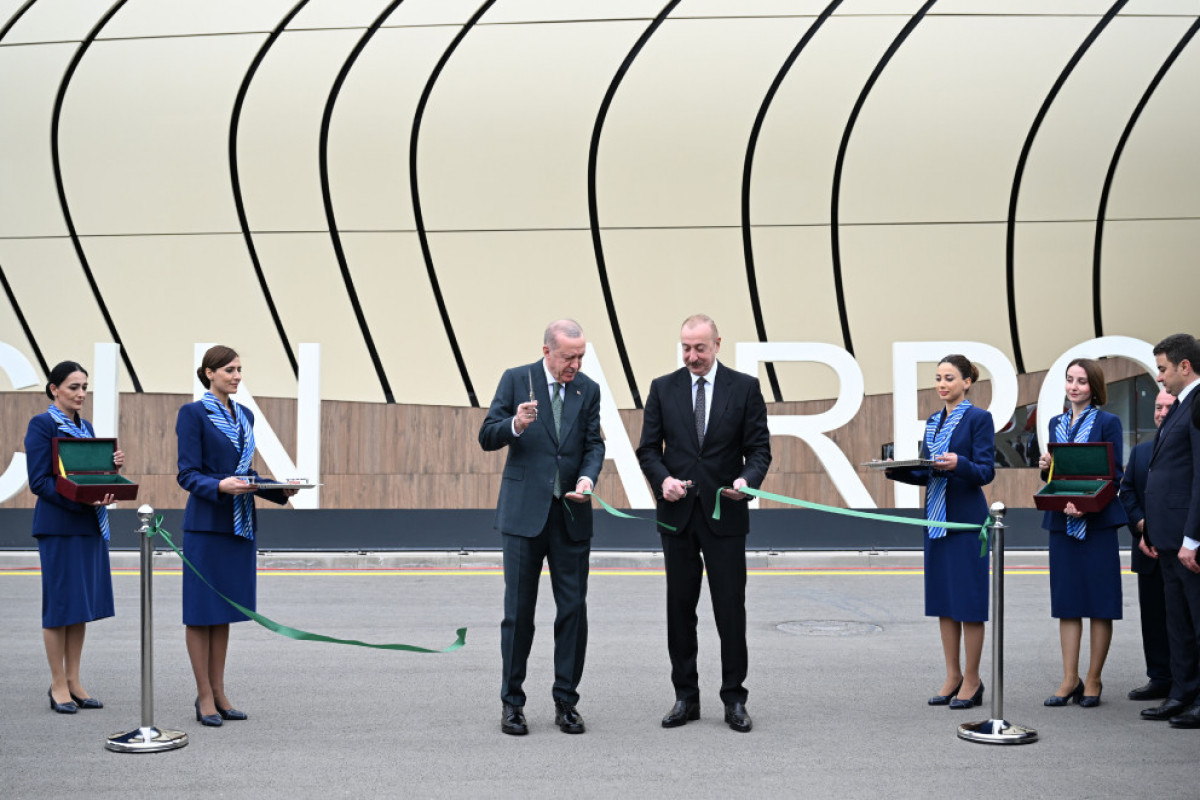 Cérémonie inaugurale de l'Aéroport international de Latchine marquée par la présence des présidents azerbaïdjanais et turc