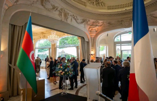 Le Jour de l’Indépendance d’Azerbaïdjan célébré en France