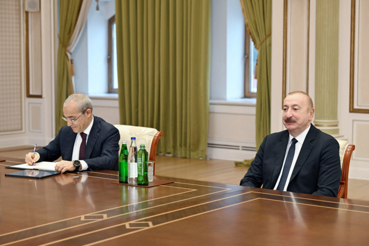 Le président azerbaïdjanais reçoit une délégation de responsables des organismes membres du Groupe de coordination arabe