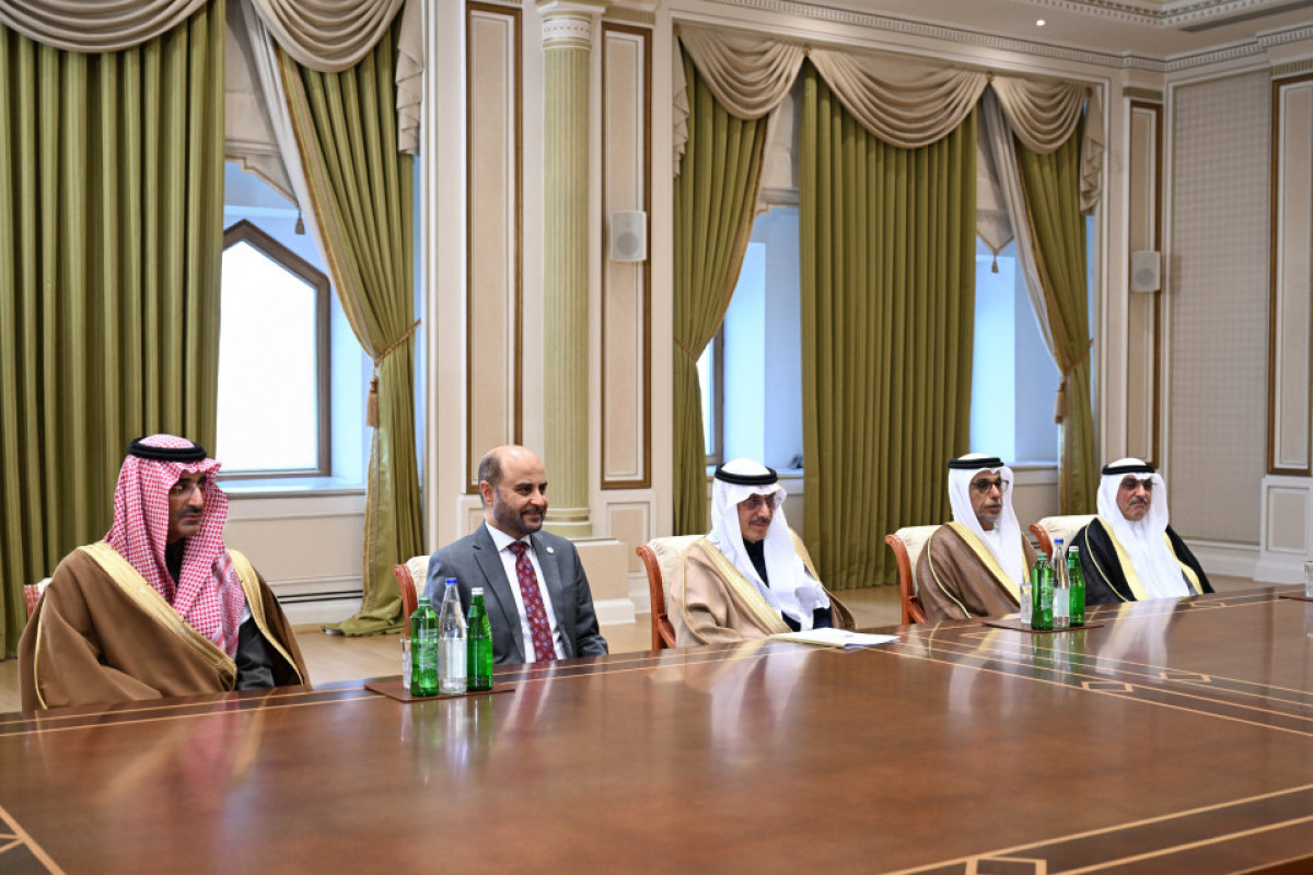 Le président azerbaïdjanais reçoit une délégation de responsables des organismes membres du Groupe de coordination arabe