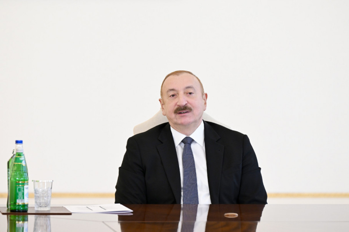 Le président Ilham Aliyev reçoit une délégation de l'OTAN