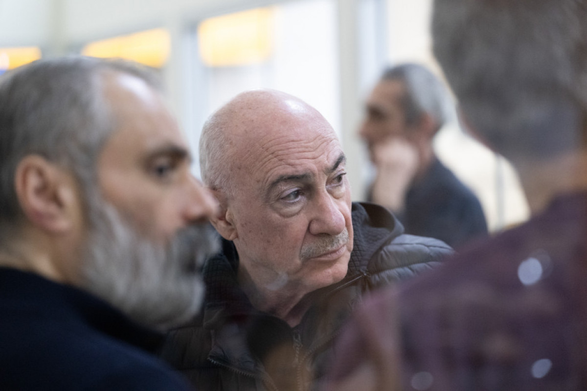 Les preuves relatives à Araïk Haroutiounian, Levon Mnatsakanian, Bako Sahakian, David Manoukian et Arkadi Ghoukassian sont présentées lors du procès