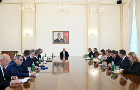 Le président Ilham Aliyev reçoit une délégation de l'OTAN
