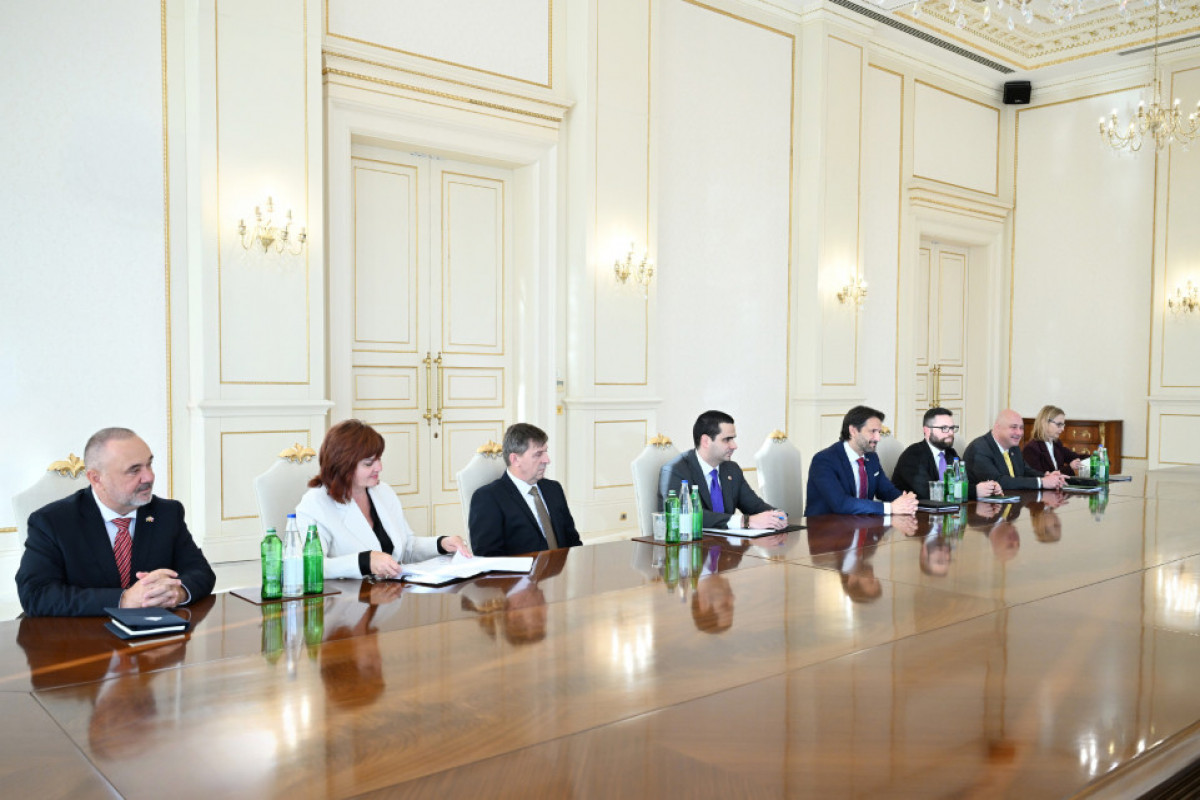 Le président azerbaïdjanais reçoit une délégation menée par le vice-Premier ministre slovaque