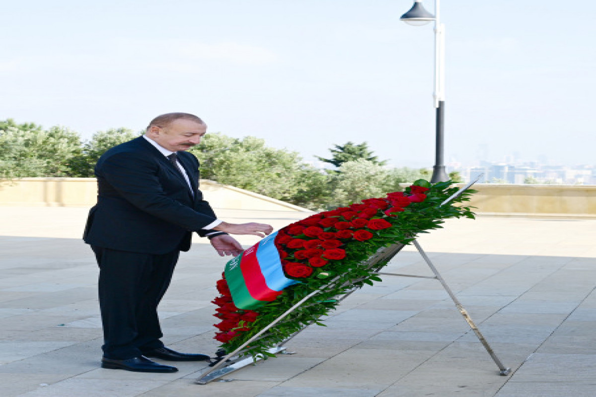 Hommage à la mémoire des martyrs