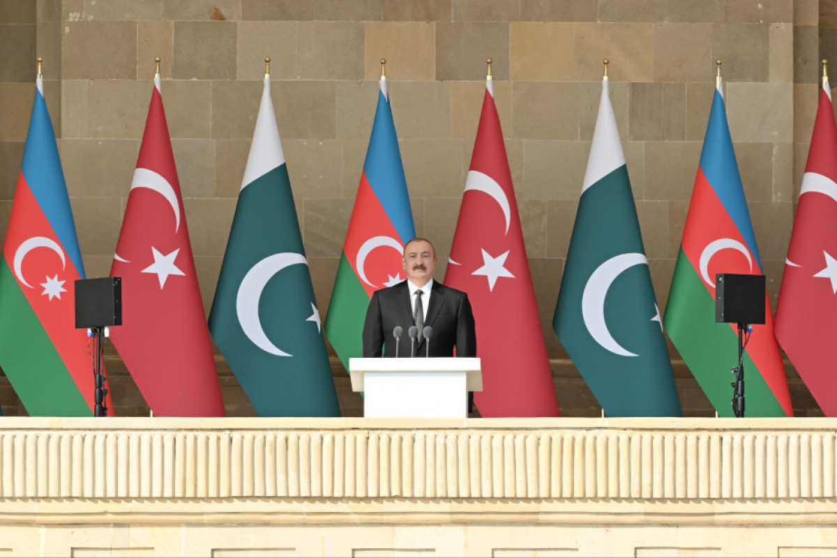 Aliyev : Aujourd’hui, la participation des soldats turcs à notre défilé militaire est une nouvelle manifestation de notre unité