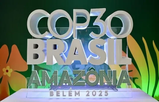 À l’ouverture de la COP30, la société civile pousse à l'action