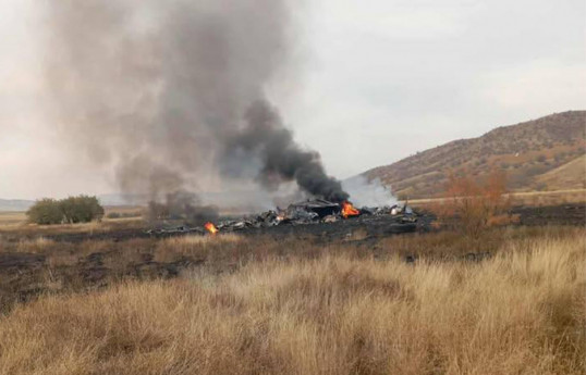 La France exprime sa solidarité après le crash d’un avion militaire turc en Géorgie