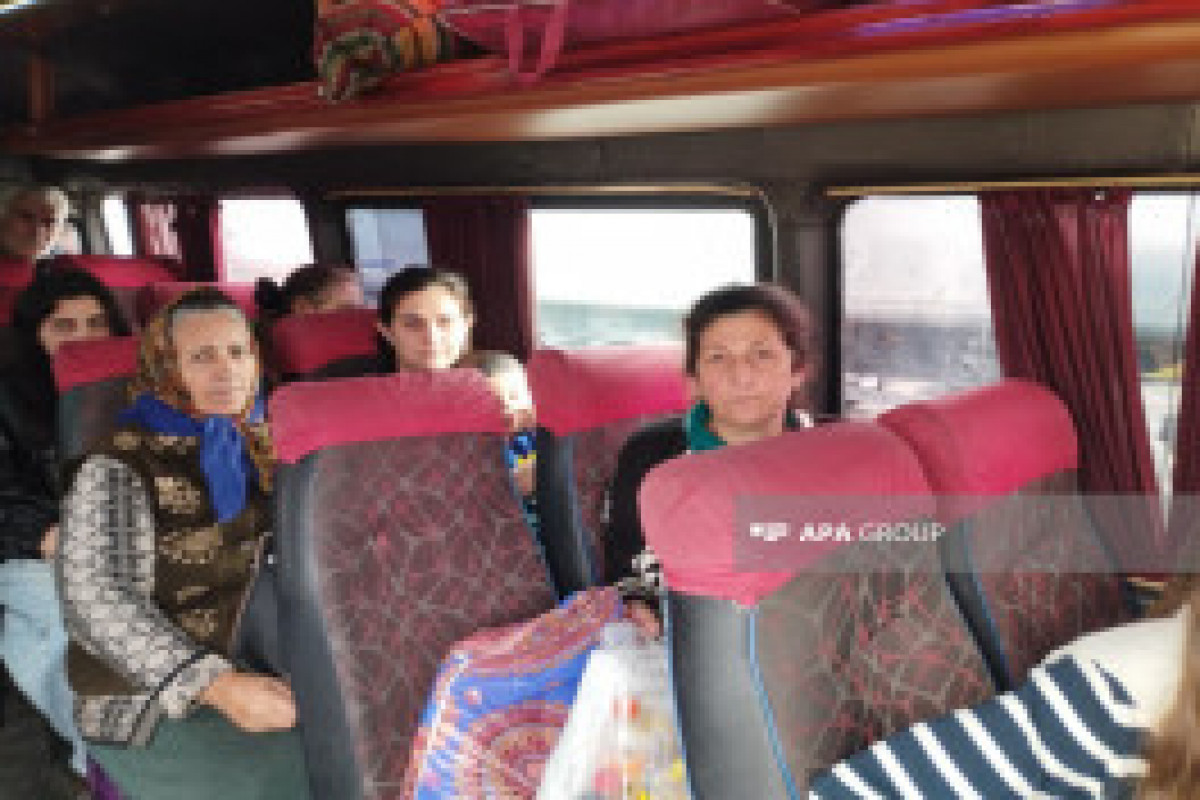Retour d'un nouveau groupe de déplacés internes dans les villages de Chouchakend et Khanyourdou à Khodjaly
