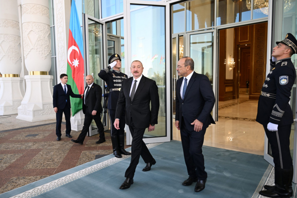 Le président azerbaïdjanais entame une visite en Ouzbékistan