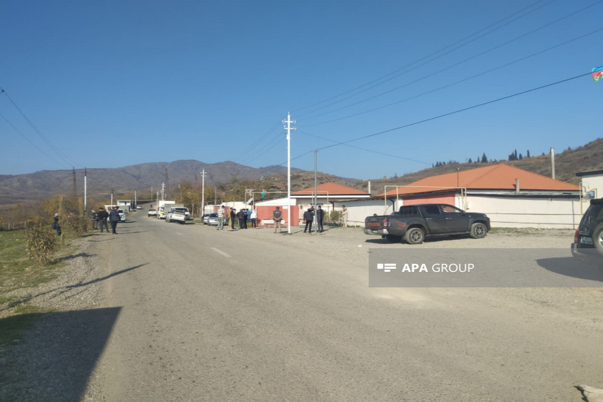 Khodjavend : Retour d’un autre groupe de déplacés internes dans le bourg de Qirmizi Bazar et le village de Sos