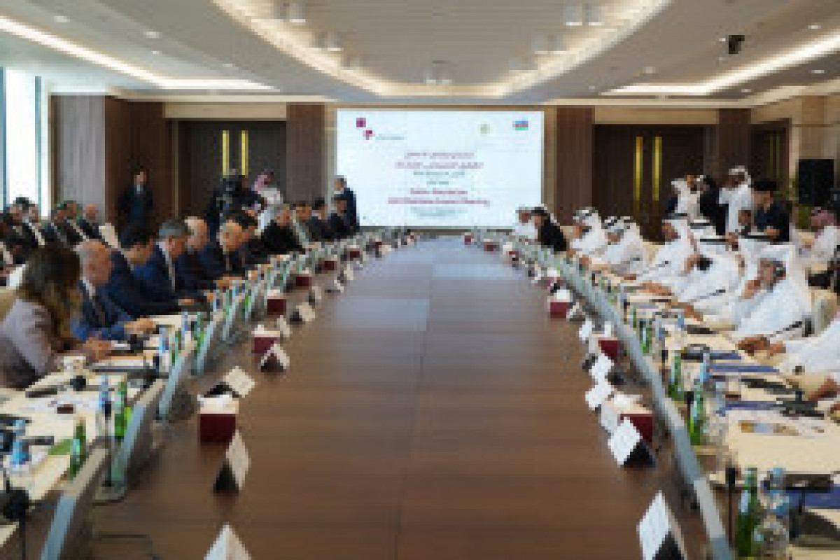 Réunions de la Commission mixte Azerbaïdjan-Qatar et du Conseil des affaires à Doha - VIDÉO 
