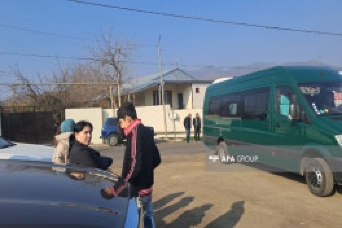 Réinstallation d'un nouveau groupe de déplacés internes à Khodjavend