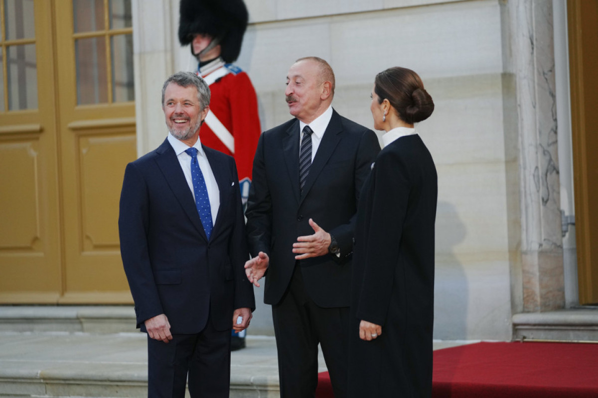 Le président azerbaïdjanais assiste à un banquet à Copenhague