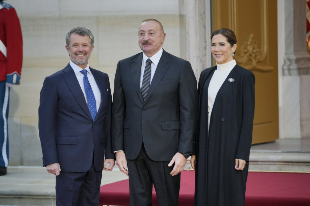 Le président azerbaïdjanais assiste à un banquet à Copenhague