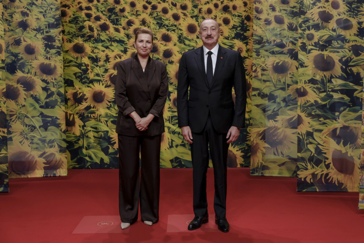 Ilham Aliyev participe à la cérémonie d'ouverture du 7e Sommet de la Communauté politique européenne à Copenhague