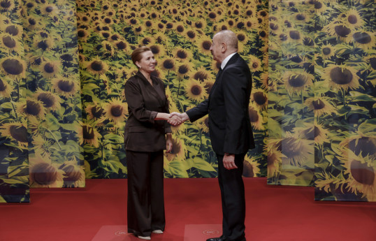 Ilham Aliyev participe à la cérémonie d'ouverture du 7e Sommet de la Communauté politique européenne à Copenhague