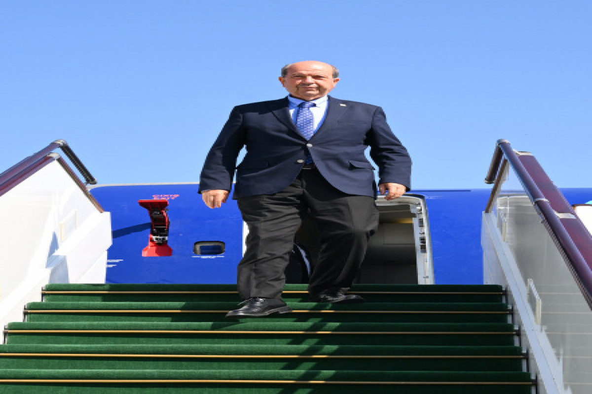 Le président de la République turque de Chypre du Nord en visite en Azerbaïdjan