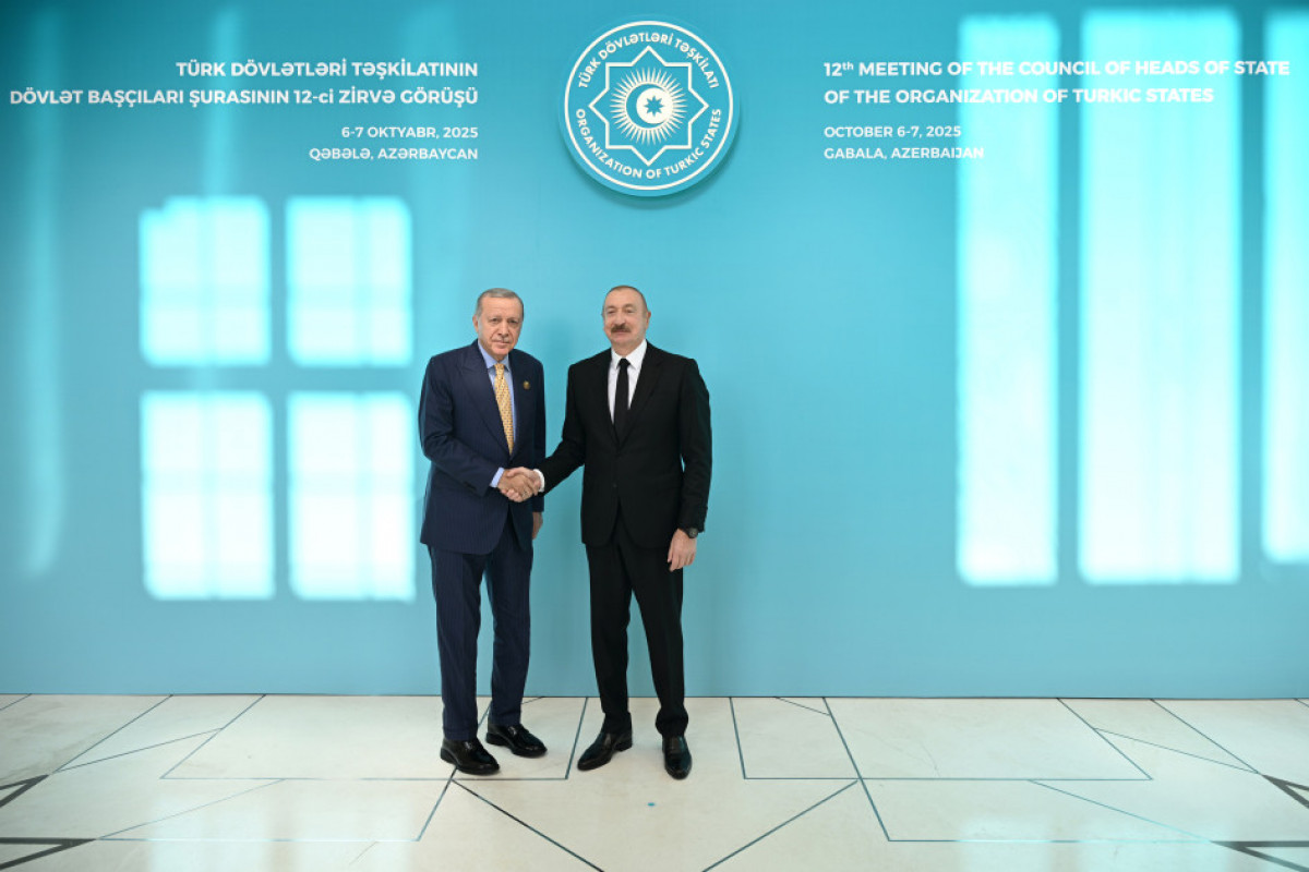 Guébélé : Le président azerbaïdjanais accueille les chefs d’Etat participant au 12e Sommet du Conseil des chefs d’Etat de l’Organisation des Etats turciques
