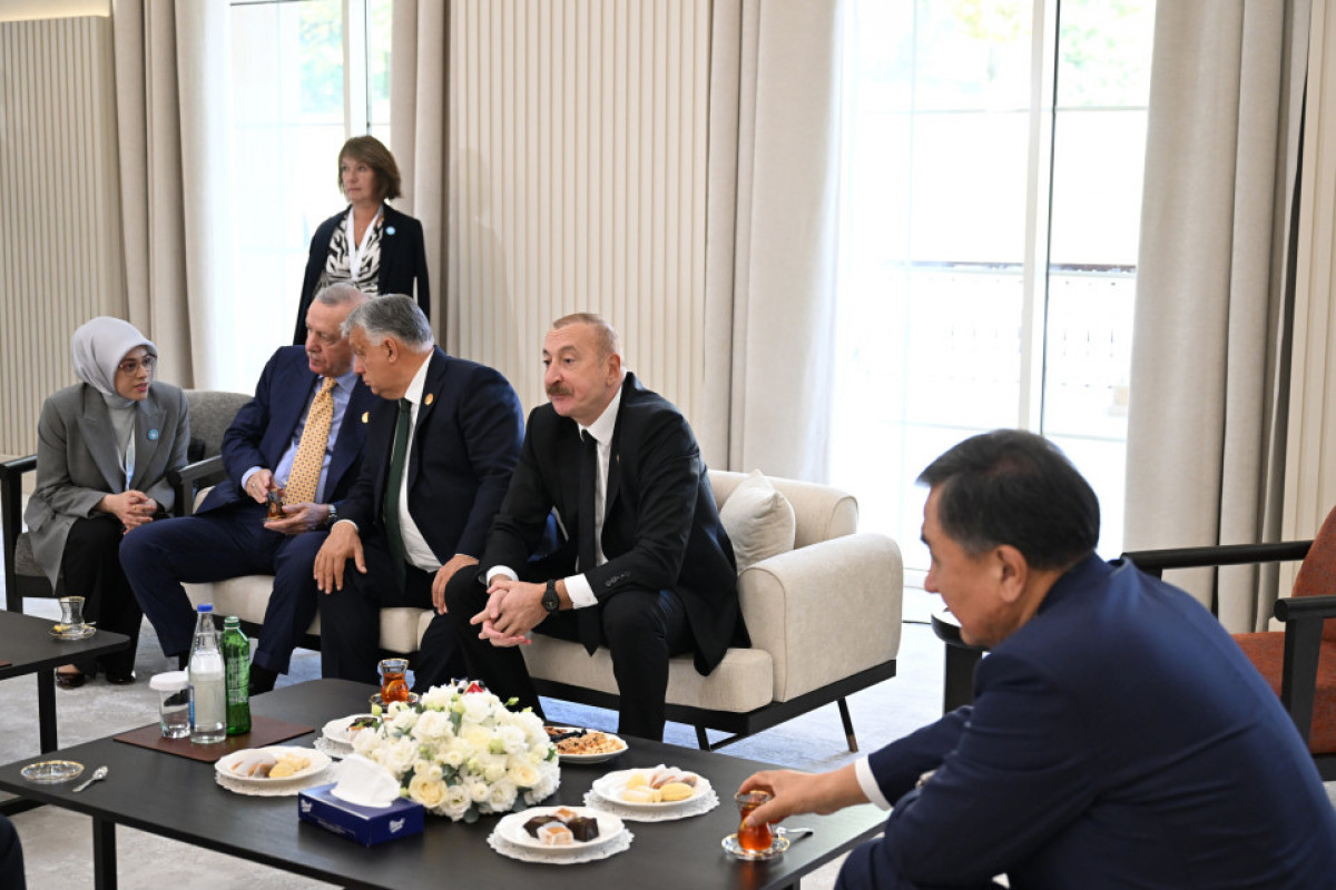 Guébélé : Le président azerbaïdjanais accueille les chefs d’Etat participant au 12e Sommet du Conseil des chefs d’Etat de l’Organisation des Etats turciques