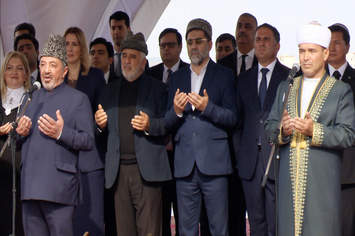 Pose de la première pierre de la mosquée que le Turkménistan construira à Fuzouli