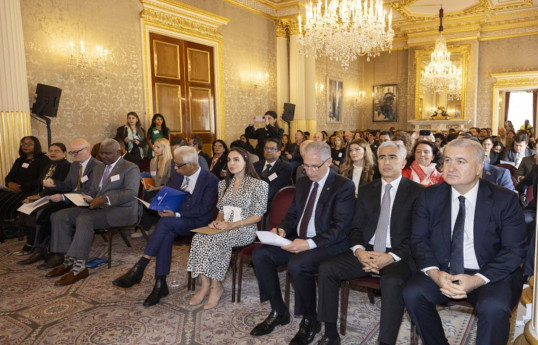 La vice-présidente de la Fondation Heydar Aliyev participe au dialogue phare sur le climat à Londres