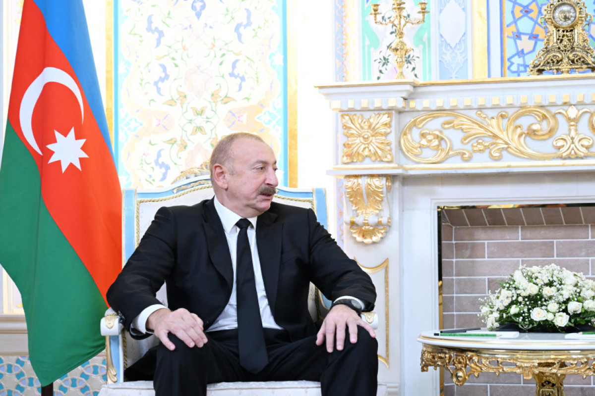 Entretien en tête-à-tête entre les présidents Aliyev et Poutine à Douchanbé - Photos 