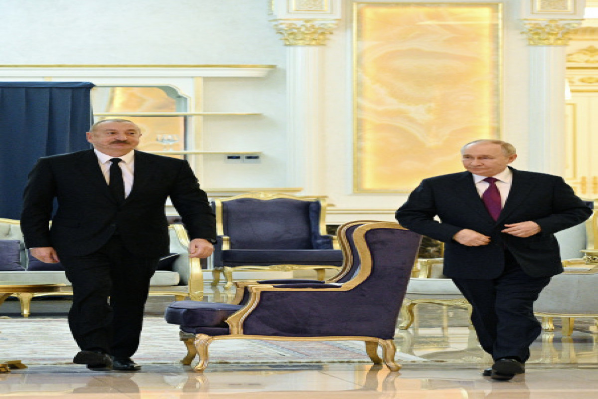 Entretien en tête-à-tête entre les présidents Aliyev et Poutine à Douchanbé - Photos 