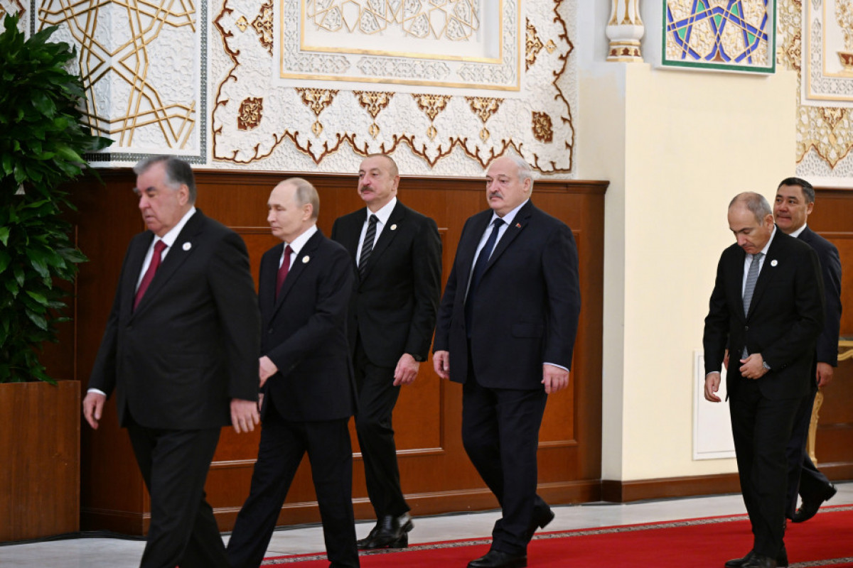 Ilham Aliyev prend la parole lors de la réunion restreinte du Conseil des chefs d’Etat de la CEI à Douchanbé - Mise à Jour 