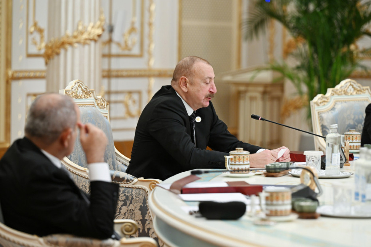 Ilham Aliyev prend la parole lors de la réunion restreinte du Conseil des chefs d’Etat de la CEI à Douchanbé - Mise à Jour 