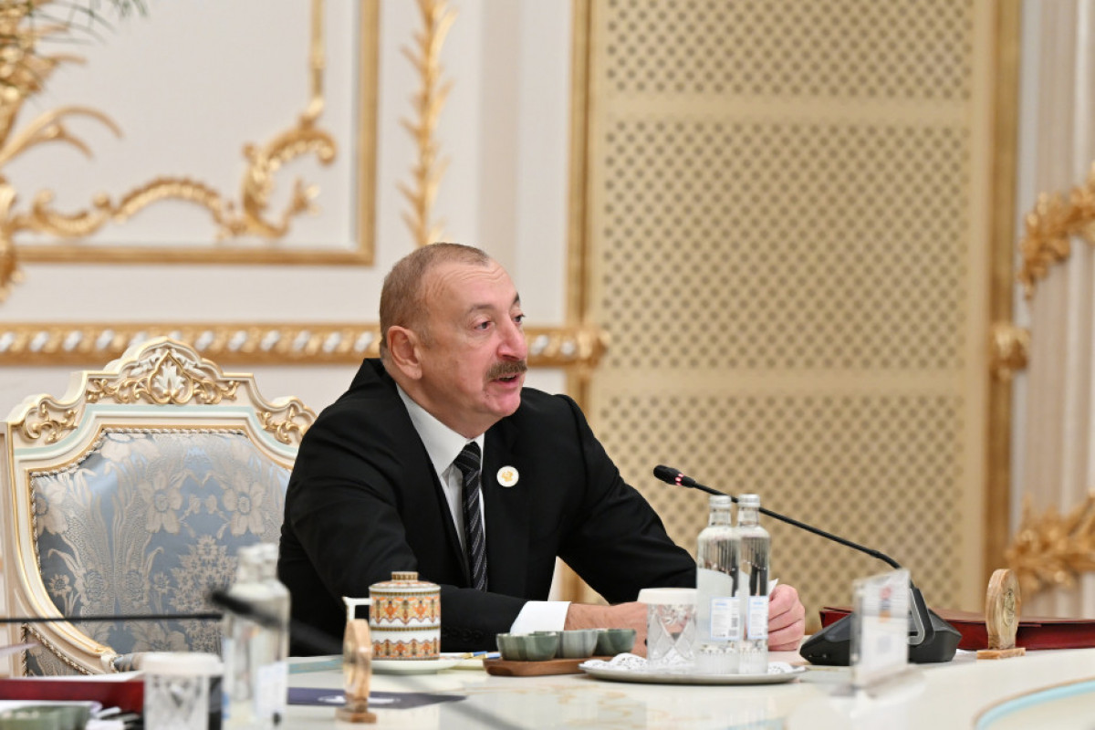 Ilham Aliyev prend la parole lors de la réunion restreinte du Conseil des chefs d’Etat de la CEI à Douchanbé - Mise à Jour 