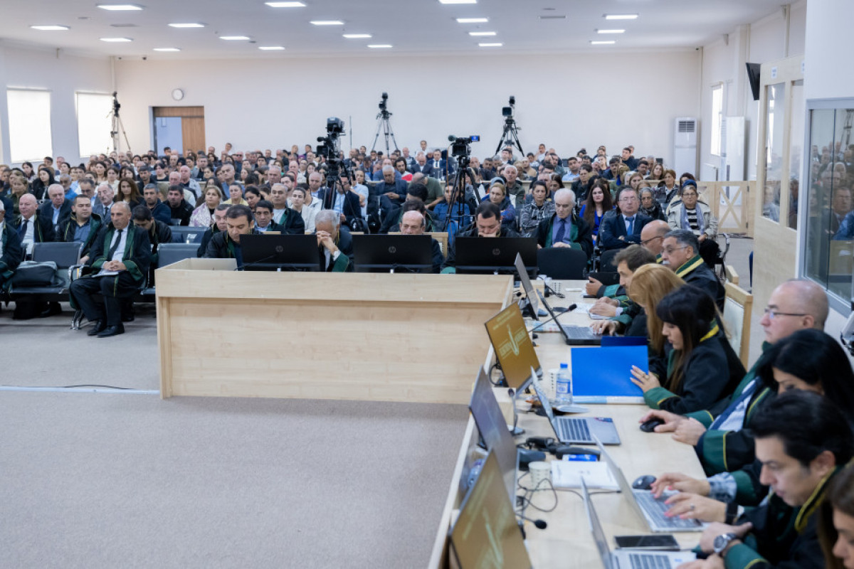 Des preuves concernant les tortures infligées par l’armée arménienne à des prisonniers de guerre azerbaïdjanais sont présentées et exposées devant le tribunal
