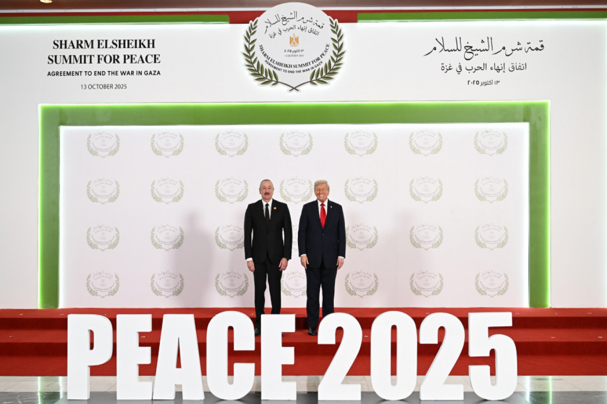 Le président azerbaïdjanais prend part au sommet pour la paix au Moyen-Orient - Vidéo  - Mise à jour  