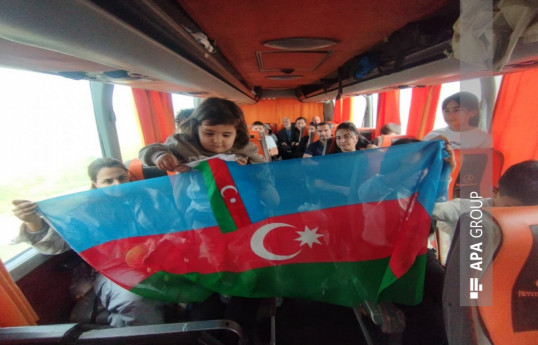 Réinstallation d'un nouveau groupe d’anciens déplacés internes à Khodjaly - Photo - Vidéo 