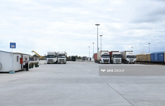 Des délégations azerbaïdjanaise, iranienne et russe procèdent à des inspections des infrastructures - Photo 