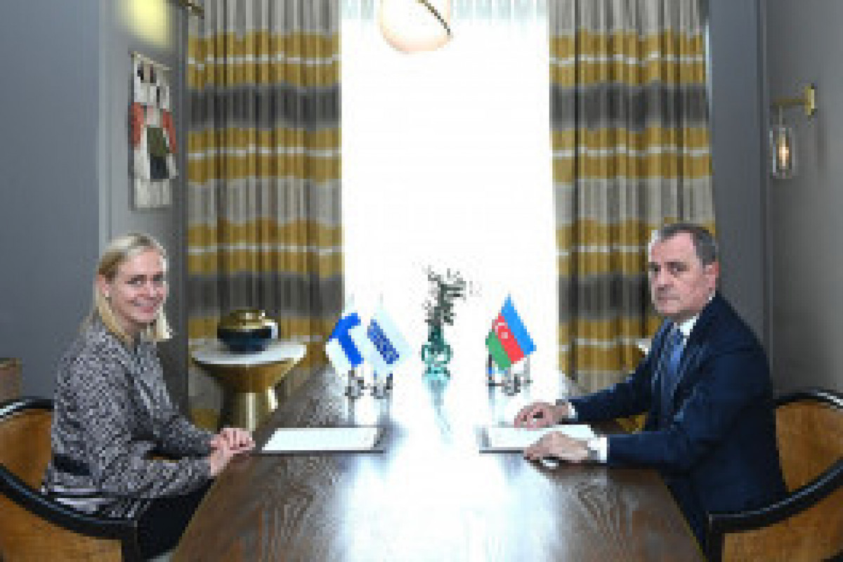 Le MAE azerbaïdjanais souligne l'importance de l'initiative « Route Trump » lors de sa rencontre avec la présidente en exercice de l'OSCE