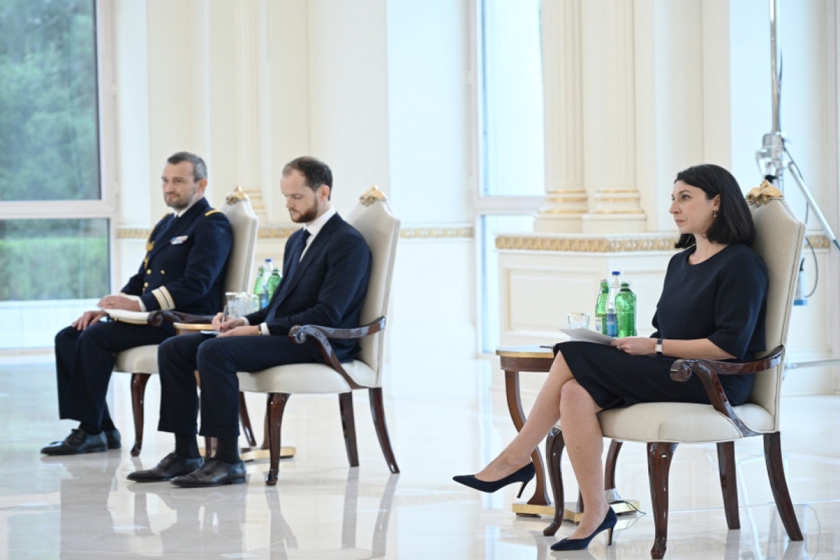 Le président azerbaïdjanais reçoit les lettres de créance de la nouvelle ambassadrice de France à Bakou