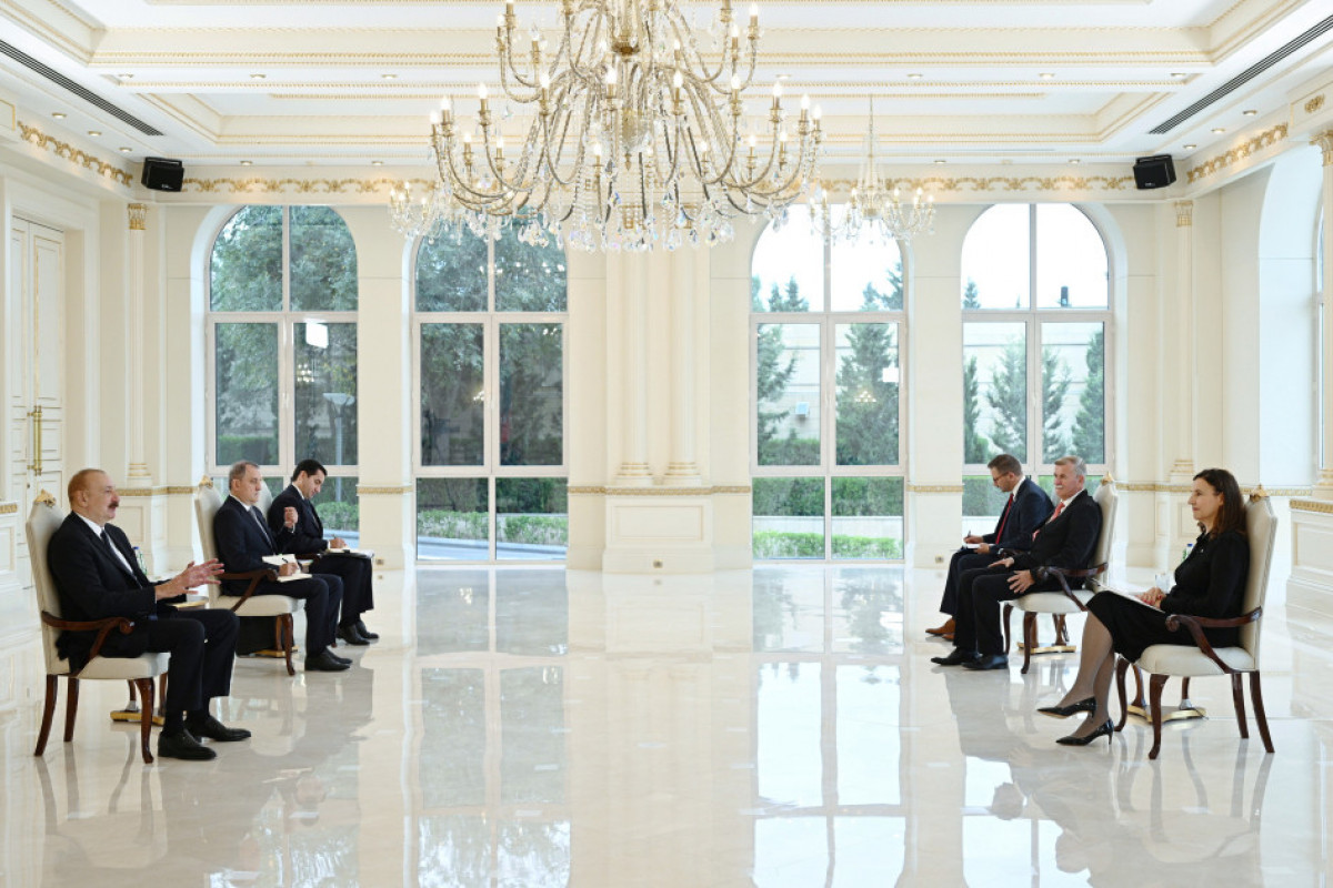 Le président Aliyev reçoit les lettres de créance de la nouvelle cheffe de la délégation de l’UE en Azerbaïdjan