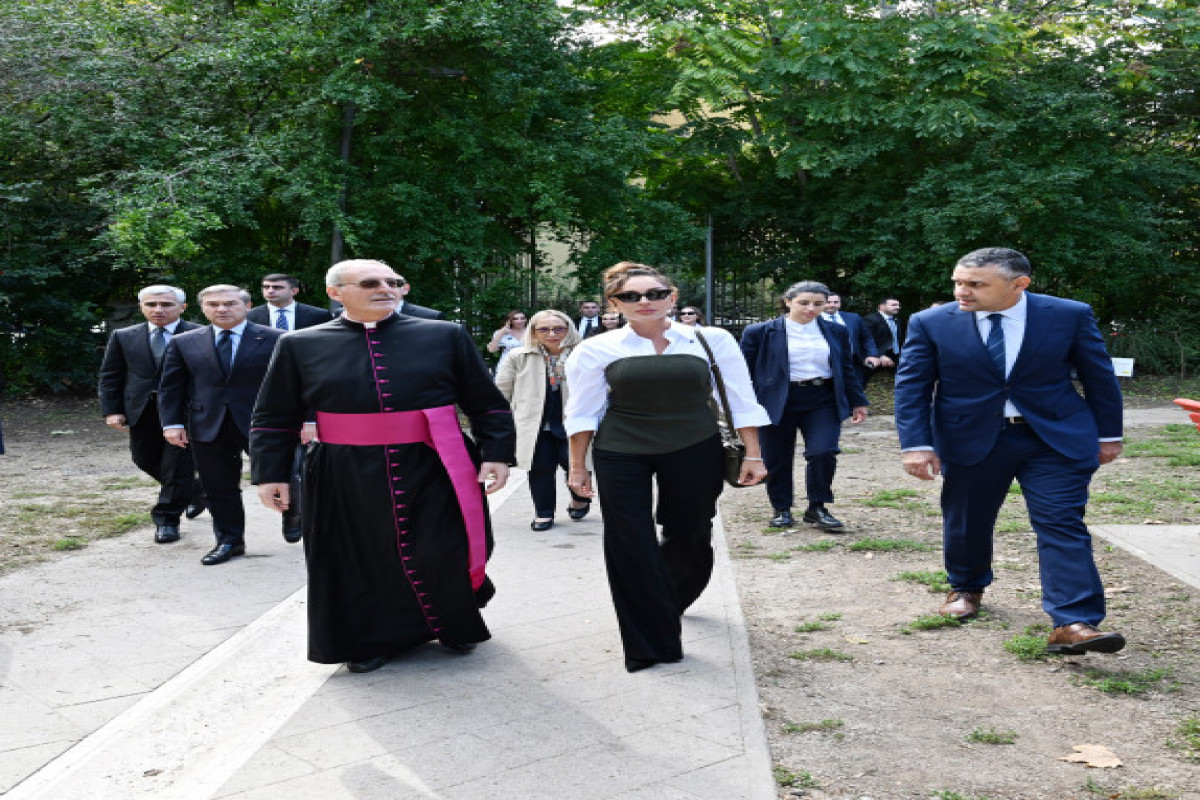 Mehriban Aliyeva participe à la cérémonie d’inauguration du projet de restauration des catacombes de Commodilla