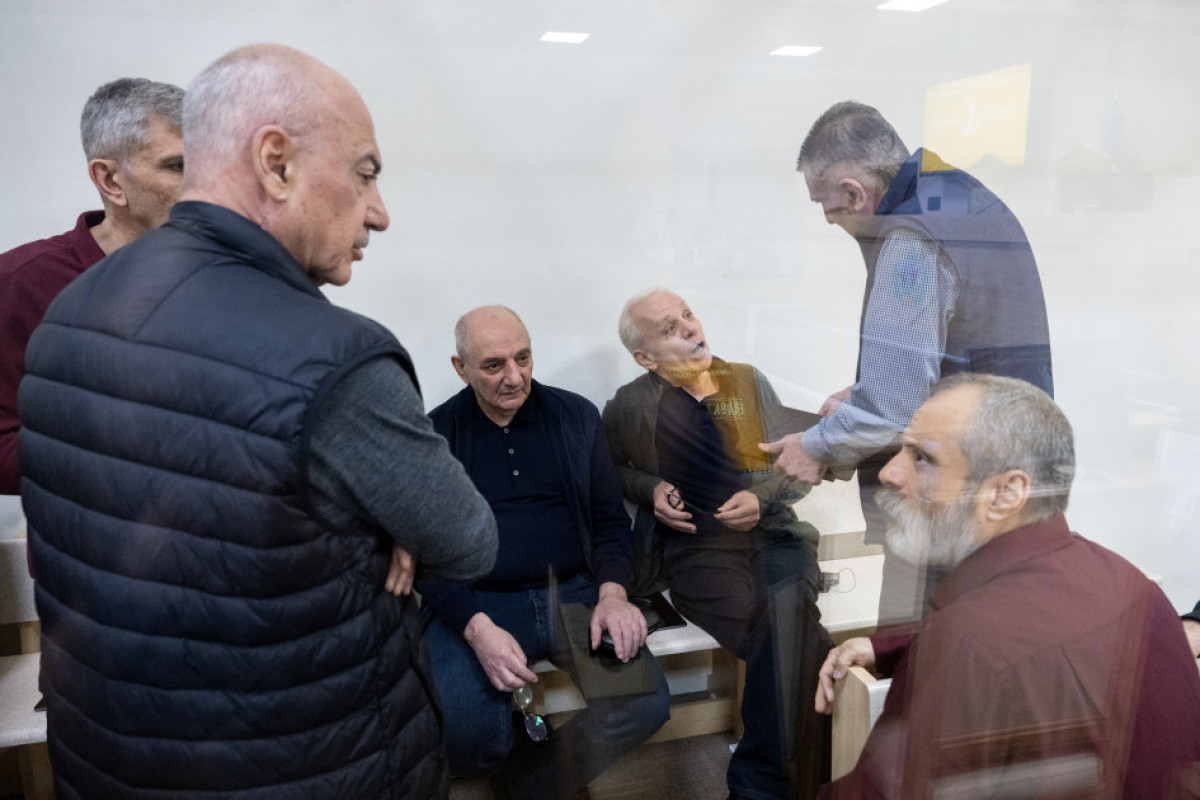 Les déclarations relatives aux meurtres et aux prises d’otages commises par les forces armées arméniennes contre des civils azerbaïdjanais présentées au tribunal - PROCÈS 