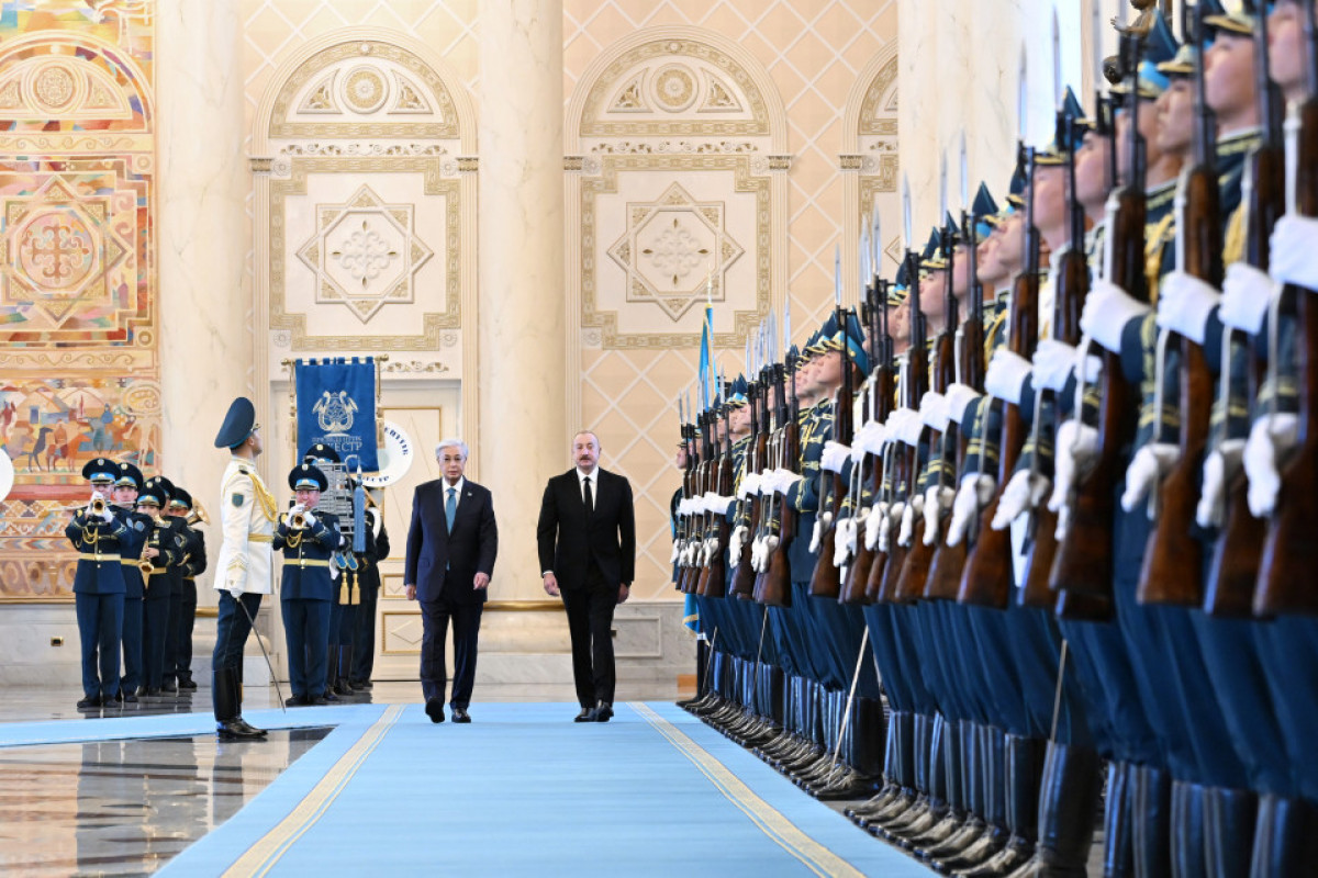 Cérémonie d’accueil officiel du président azerbaïdjanais à Astana - Photo 