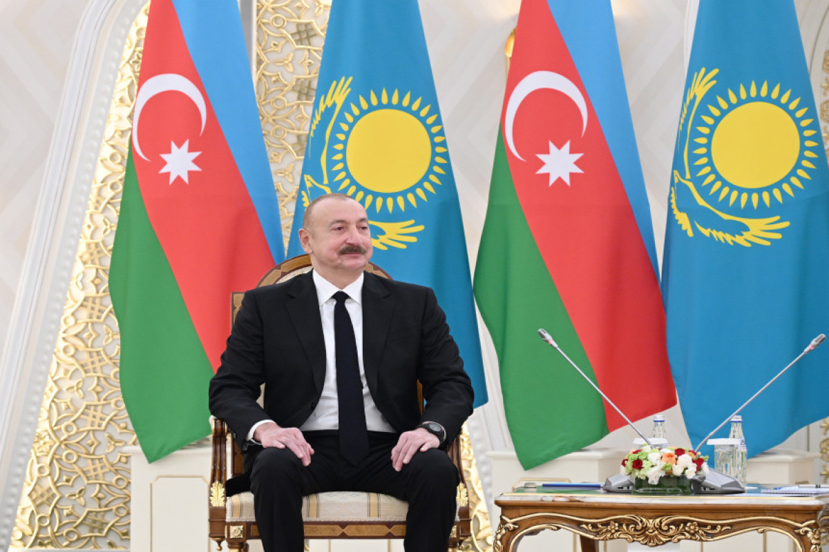 Entretien en tête-à-tête entre les présidents azerbaïdjanais et kazakh à Astana