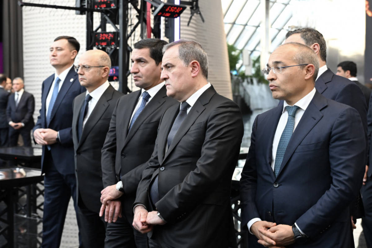 Astana : Les présidents Aliyev et Tokaïev visitent le Centre international d’IA « Alem.ai »