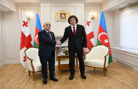 Ali Assadov rencontre Irakli Kobakhidze à Tbilissi
