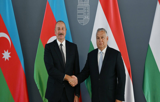 Président Ilham Aliyev et Premier ministre Viktor Orban