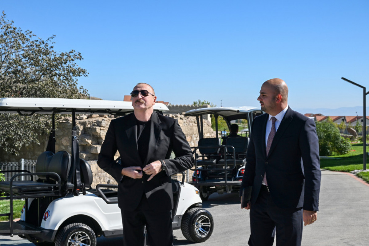 Ilham Aliyev assiste à l'inauguration de la première phase du village d'Horovlou de la région de Djabraïl