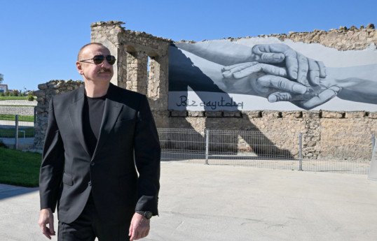 Ilham Aliyev assiste à l'inauguration de la première phase du village d'Horovlou de la région de Djabraïl