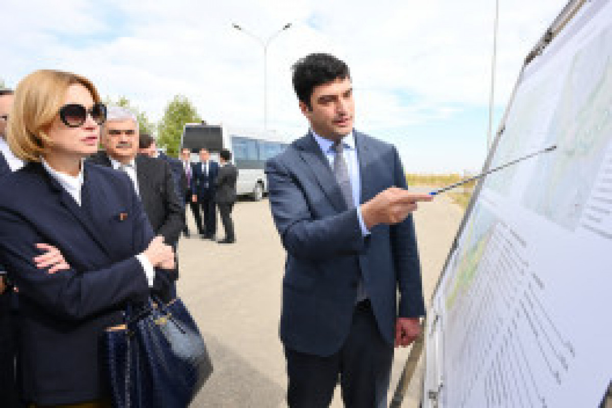 Aghdam : Le vice-Premier ministre azerbaïdjanais visite le village de Qizil Kenguerli avec son homologue biélorusse